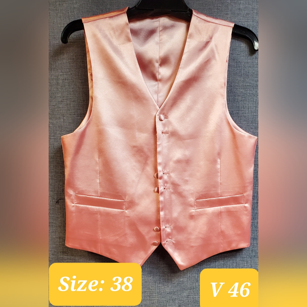 Mens Vest  Size 38  Brand New  V  46